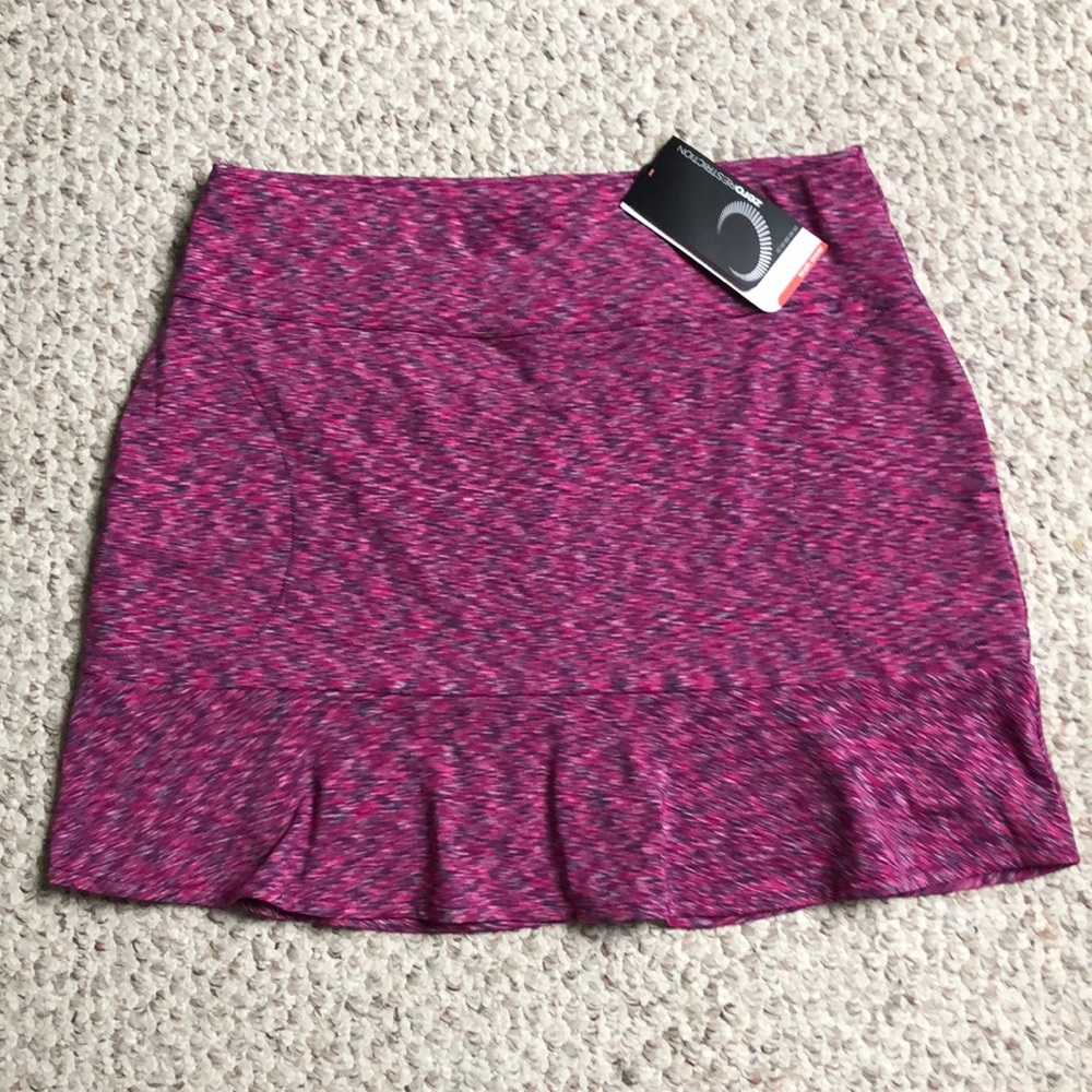 Zero Restriction Skort